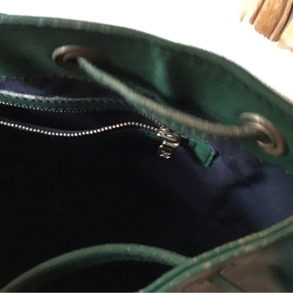 Louis Vuitton Epi Noe Green - Picture 7 of 14